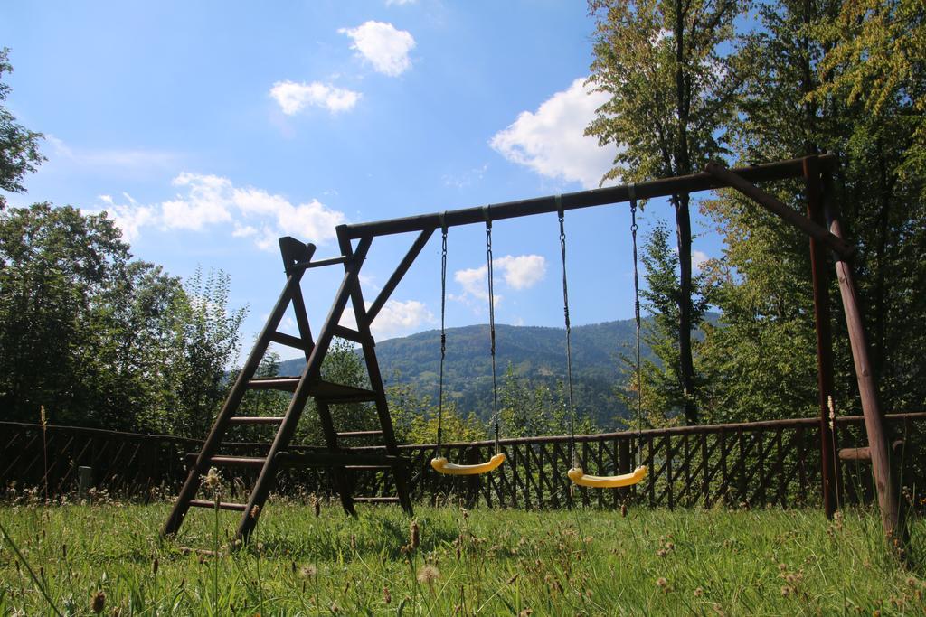 ホテルWilla Pod Skrzydlami Międzybrodzie Bialskie エクステリア 写真